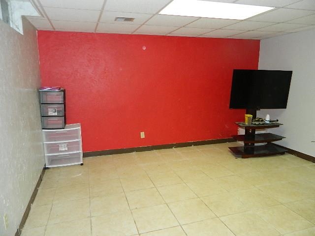 814 East 11th Avenue Winfield, KS 67156 - Photo 12 of 19