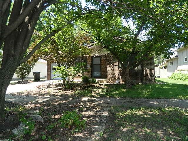 814 East 11th Avenue Winfield, KS 67156 - Photo 18 of 19