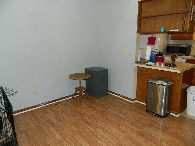 $94,500 | 814 East 11th Avenue, Winfield, KS 67156