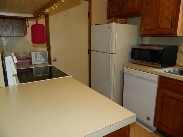 814 East 11th Avenue Winfield, KS 67156 - Photo 5 of 19