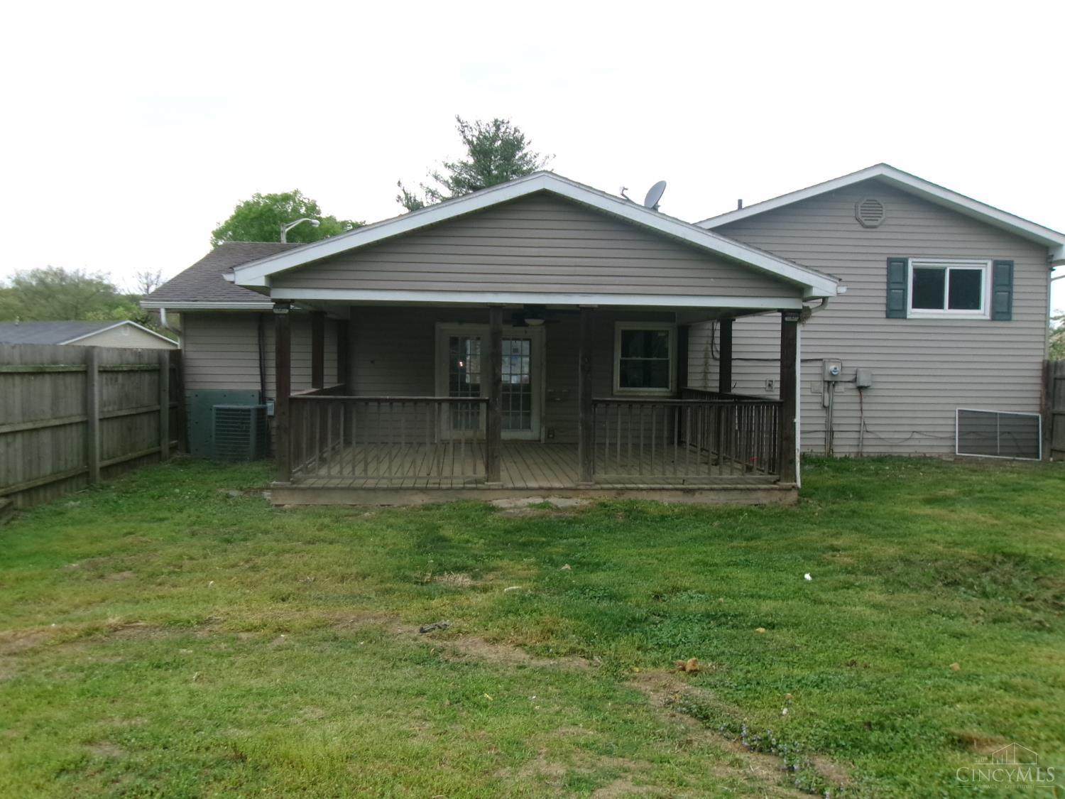 1872 Stivers Road Aberdeen, OH 45101 - Photo 3 of 14