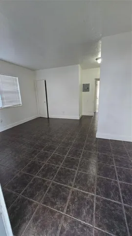 $1,350 | 1012 Northwest 2nd Avenue, Unit 2, Hallandale Beach, FL 33009