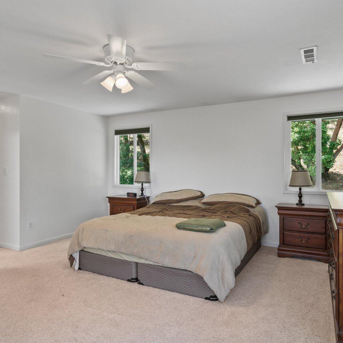 6195 Pioneer Road Medford, OR 97501 - Photo 17 of 48 56-custom-WCIM0179