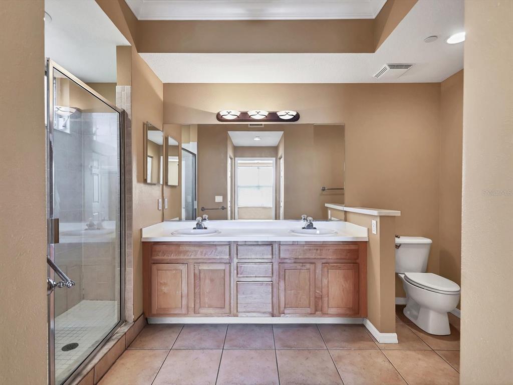 8406 Wethersfield Run, Unit 104 Lakewood Ranch, FL 34202 - Photo 32 of 48