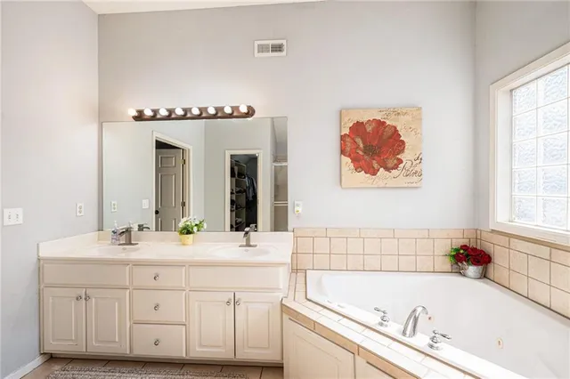 $489,000 | 14121 West 138th Terrace, Olathe, KS 66062