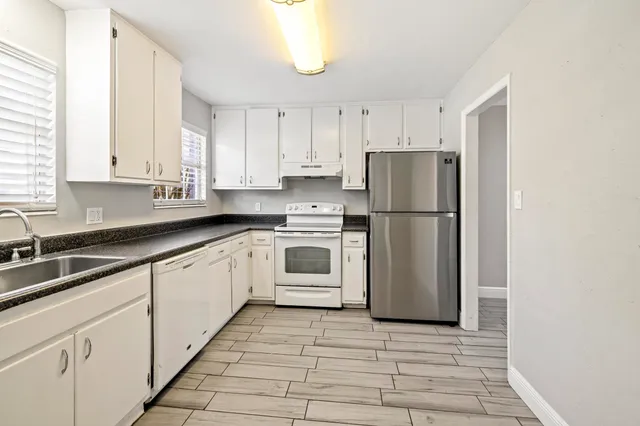 $1,750 | 2387 Gregory Drive, Tallahassee, FL 32303