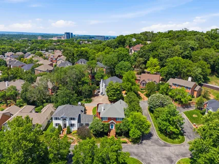 $1,035,000 | 72 Ravenwood Hills Circle, Nashville, TN 37215