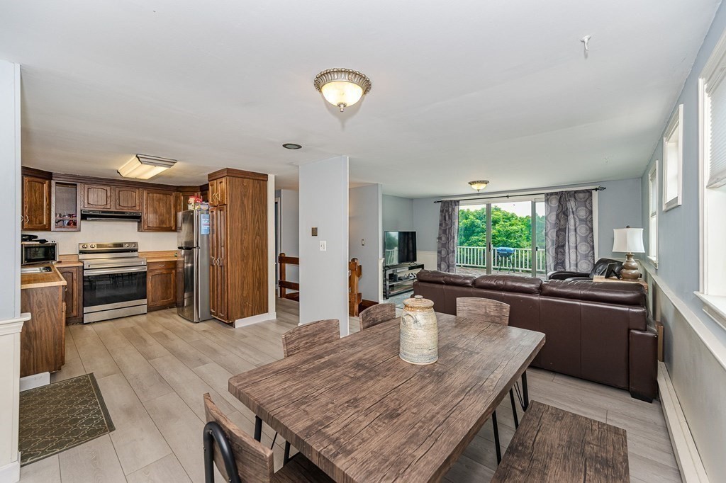 144 Whitehall Road Amesbury, MA 01913 - Photo 11 of 42 Gallery Image 11