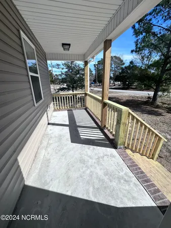 $1,250 | 149 Oyster Lane, Unit 1, Hubert, NC 28539