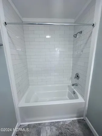 $1,250 | 149 Oyster Lane, Unit 1, Hubert, NC 28539