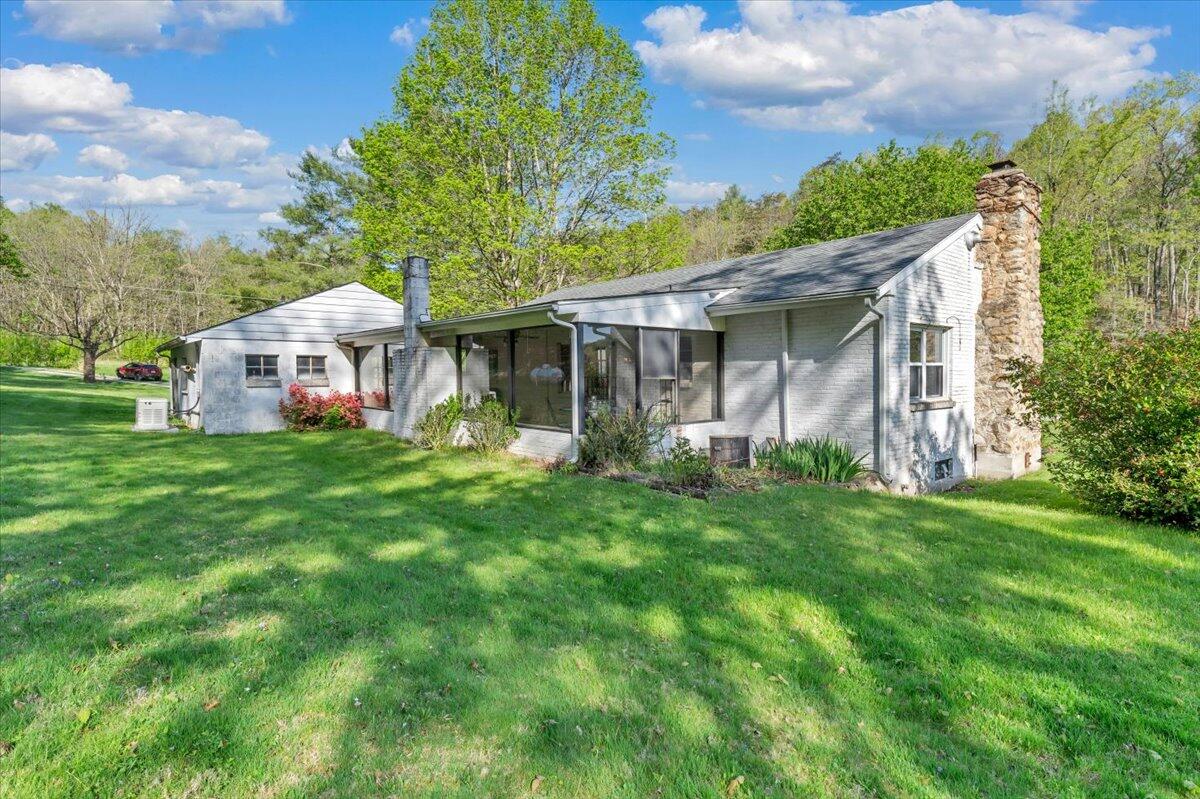 3870 Harborwood Road Salem, VA 24153 - Photo 37 of 53 37-MIB01272
