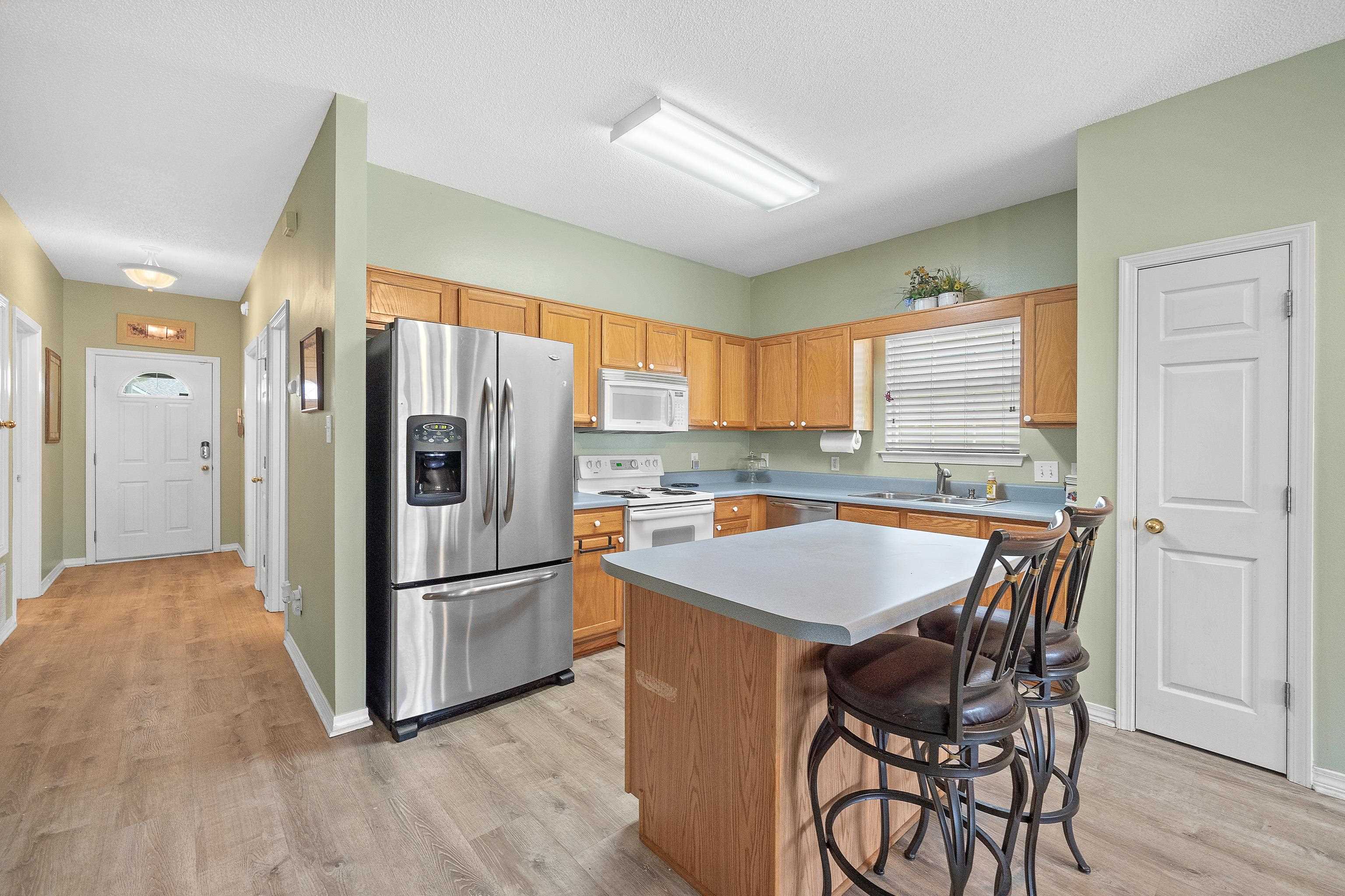 2651 South Juniper Street, Unit 800 Foley, AL 36535 - Photo 6 of 23 Kitchen