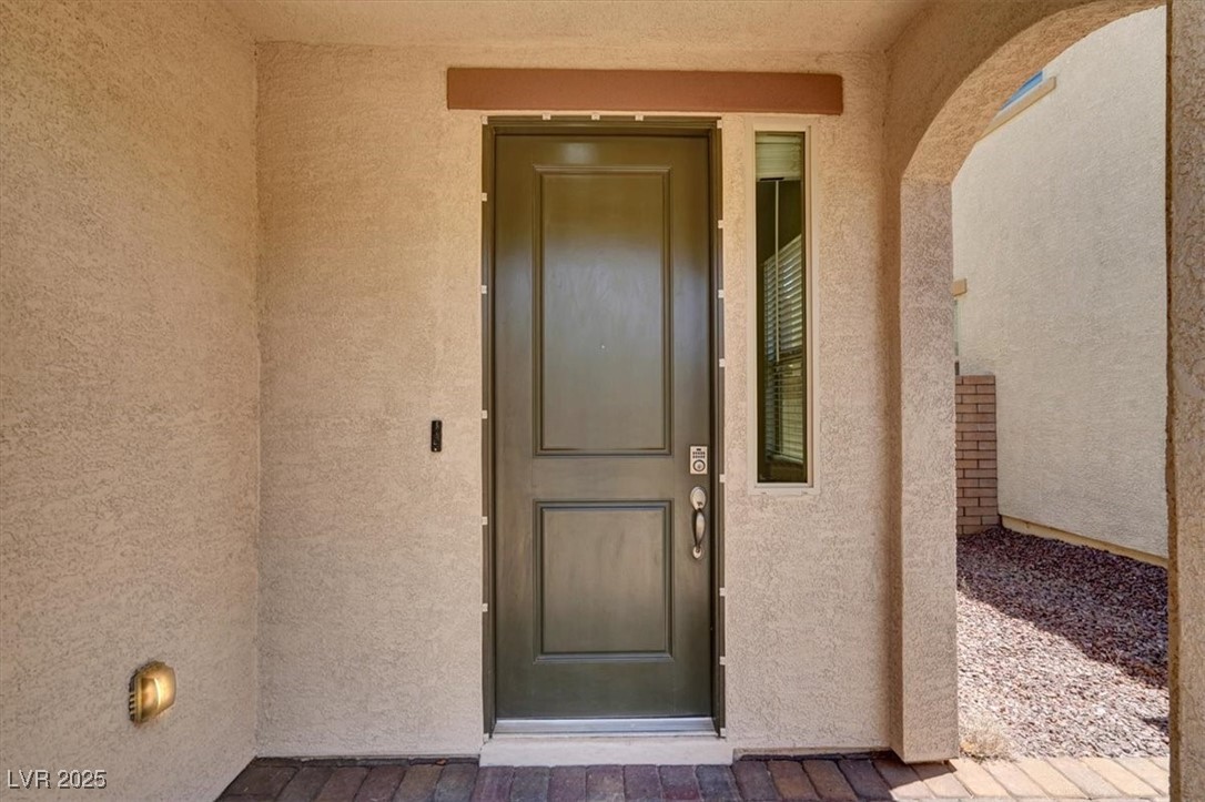 348 Andy Wheeler Drive Henderson, NV 89011 - Photo 4 of 42 Gallery Image 4