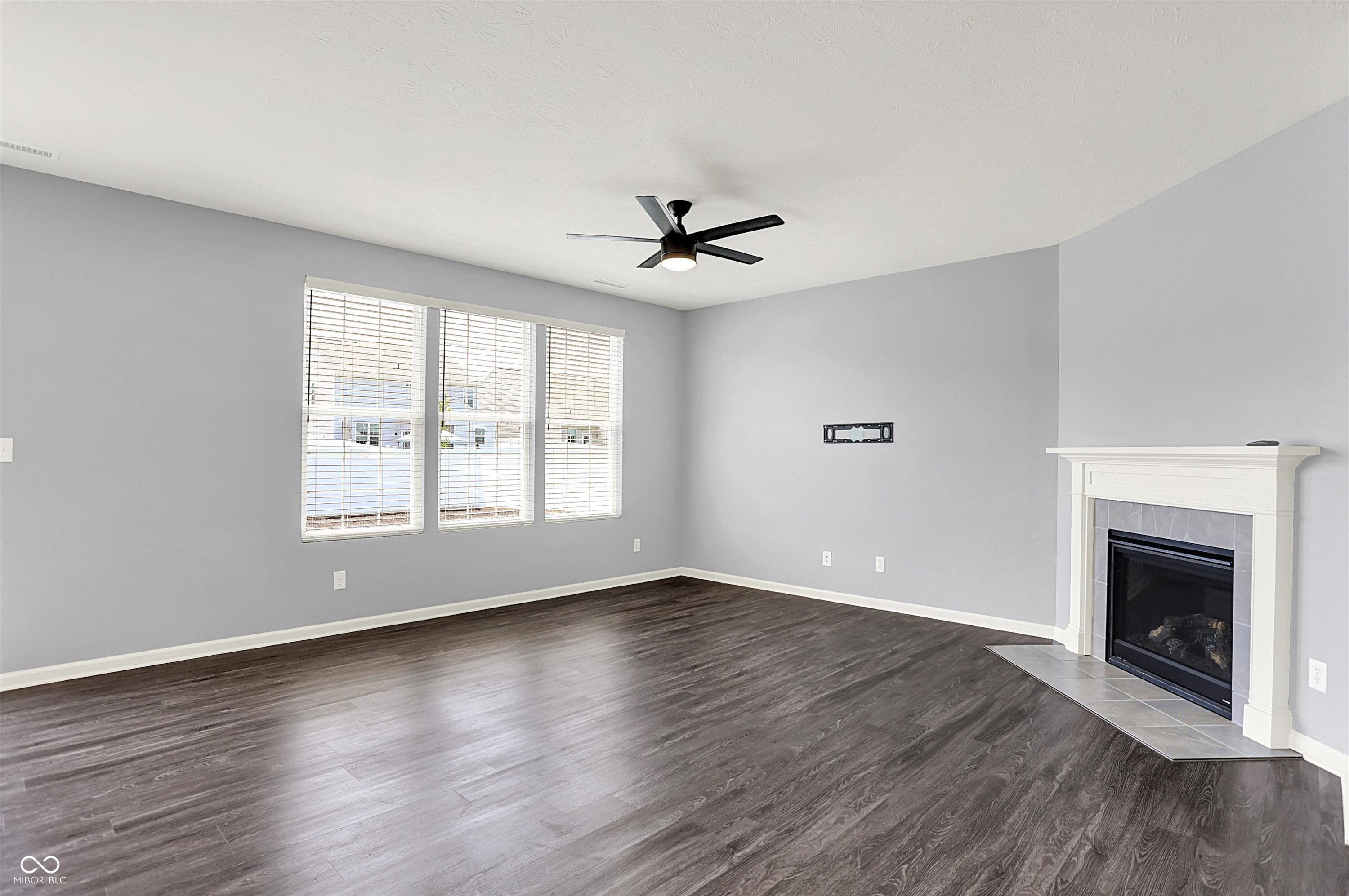 6827 Fallen Leaf Drive Whitestown, IN 46075 - Photo 17 of 43