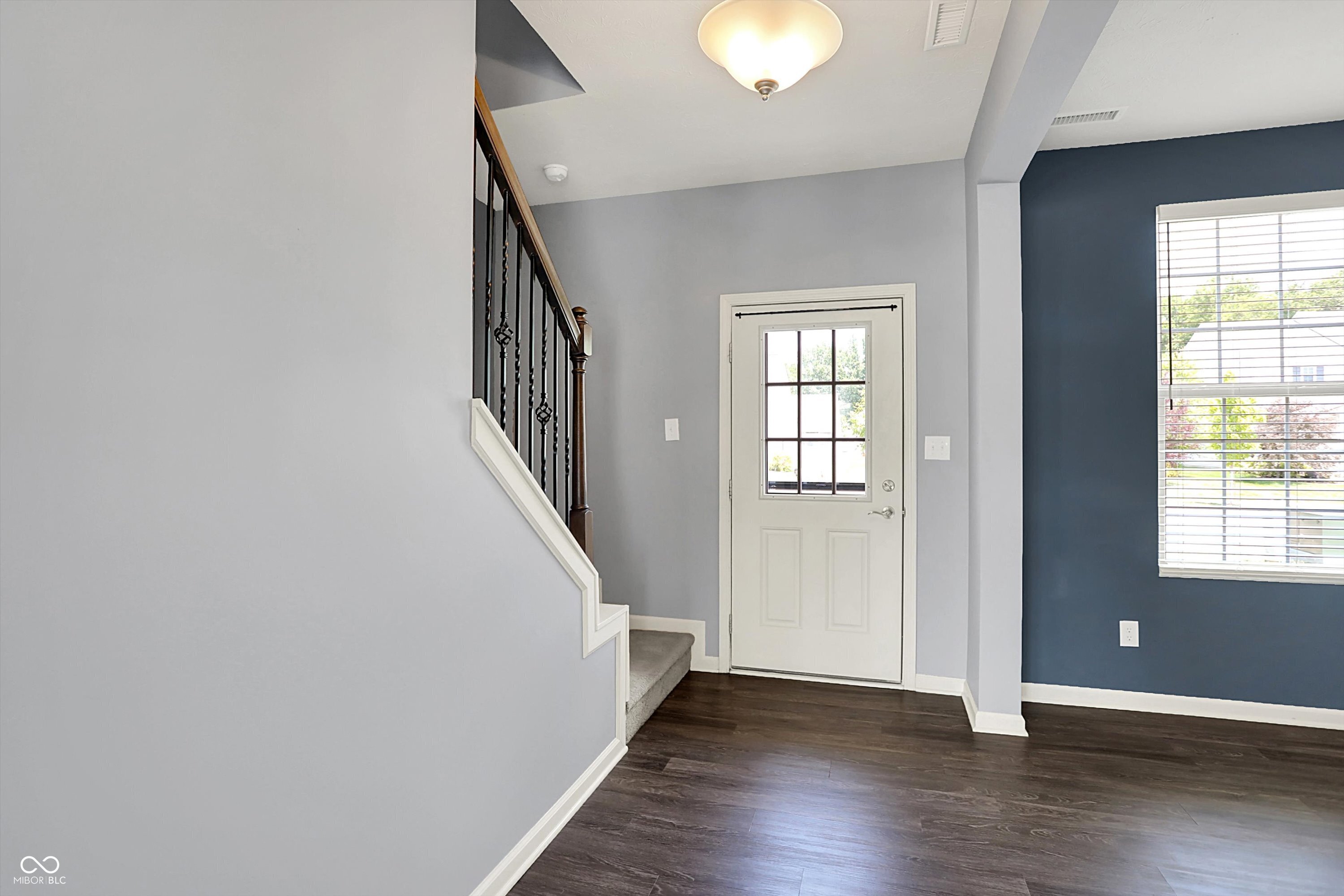 6827 Fallen Leaf Drive Whitestown, IN 46075 - Photo 5 of 43