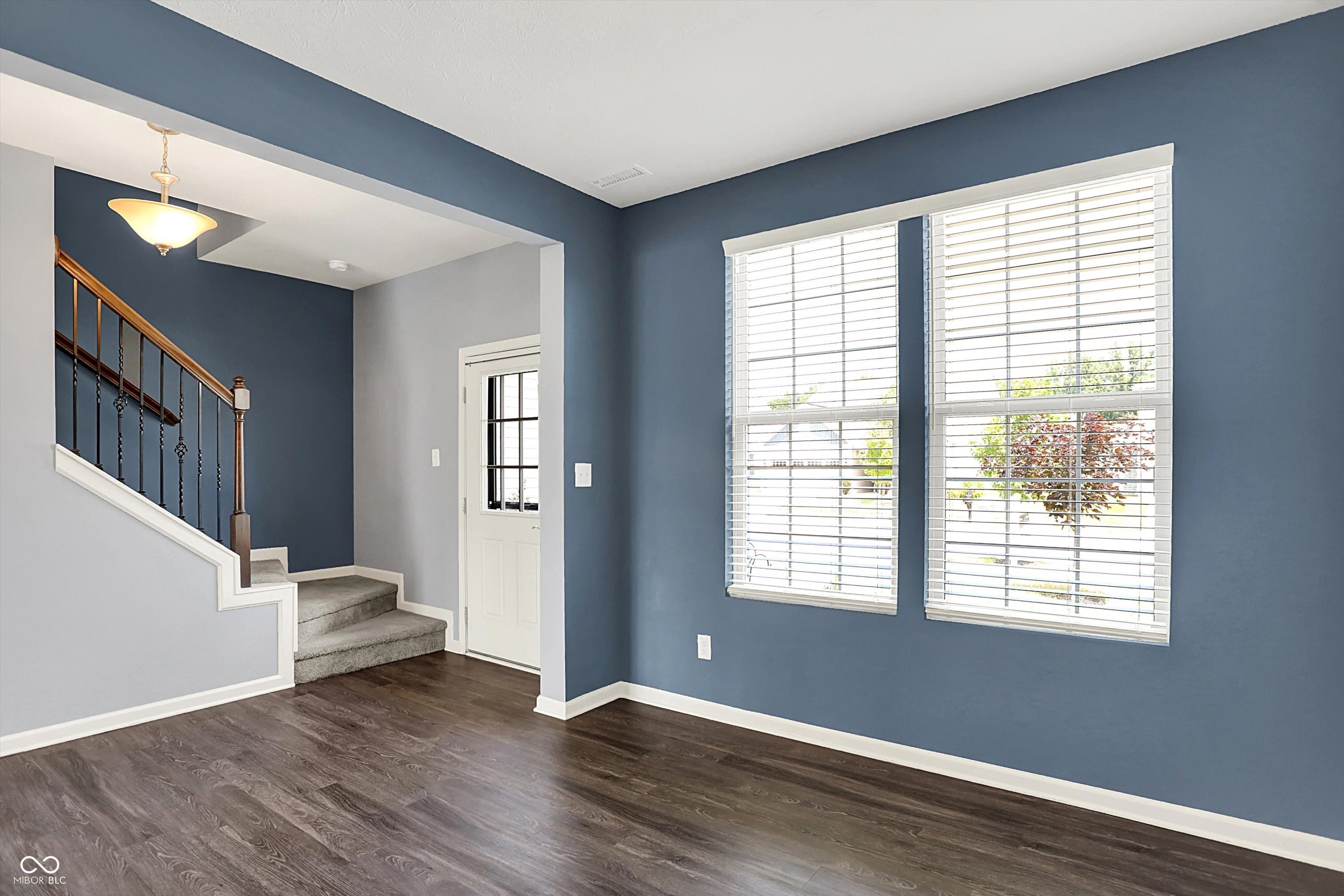 6827 Fallen Leaf Drive Whitestown, IN 46075 - Photo 7 of 43