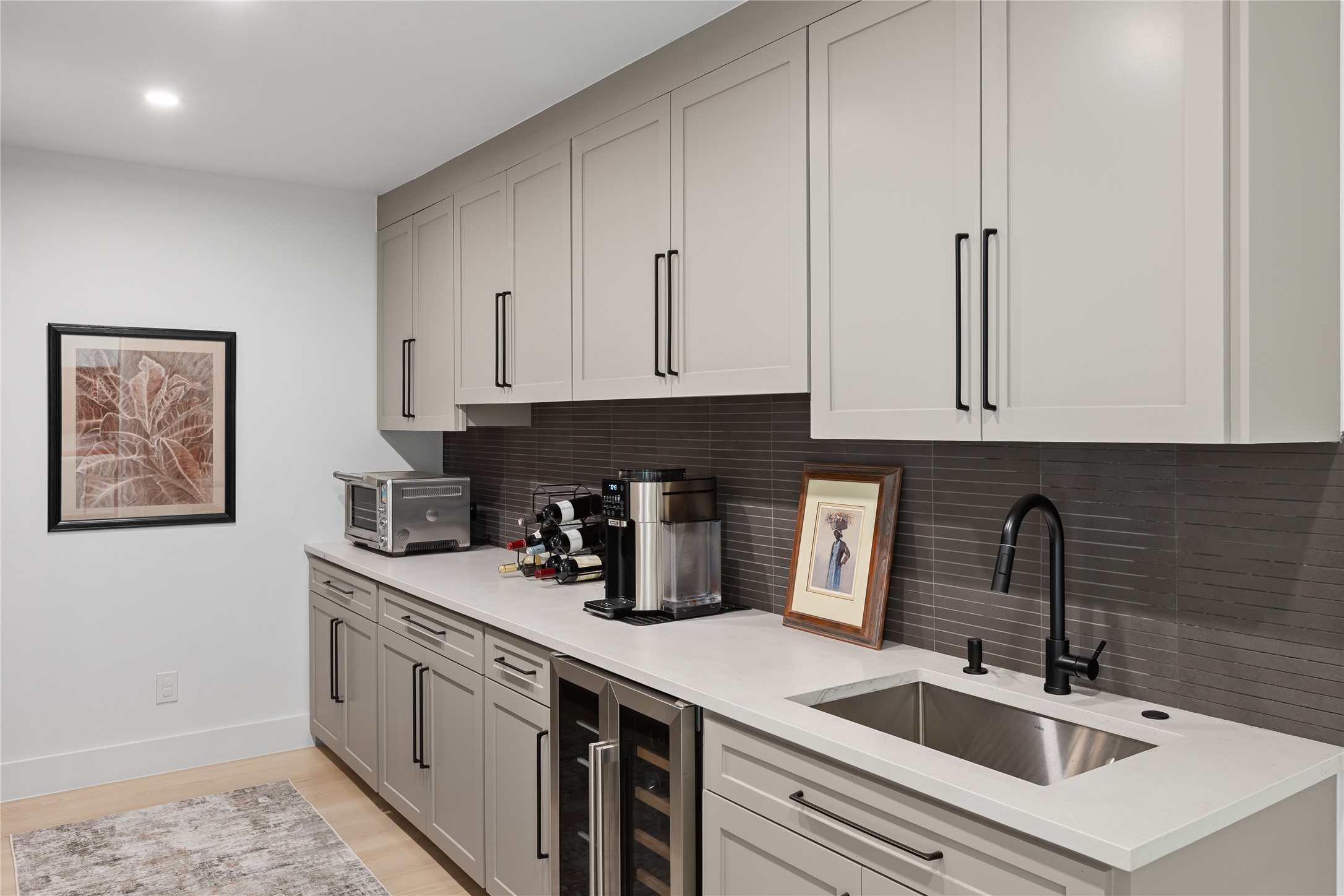 1316 Neans Drive Austin, TX 78758 - Photo 19 of 40 Butler Pantry/Laundry Area