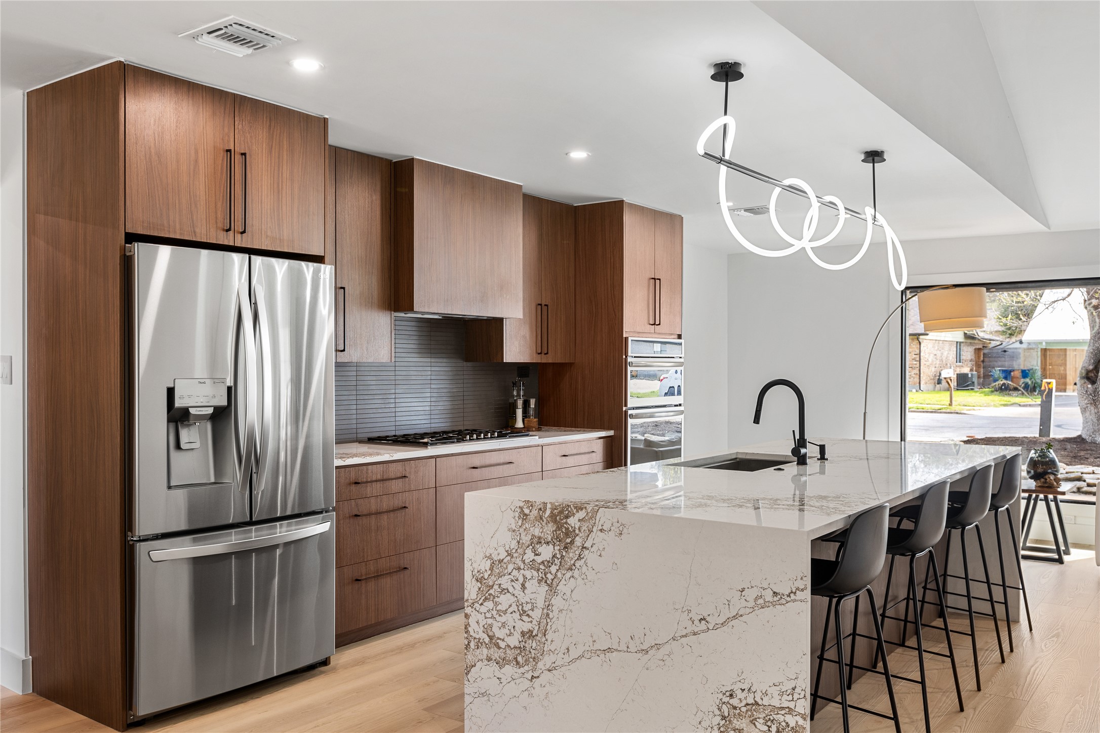 1316 Neans Drive Austin, TX 78758 - Photo 2 of 40