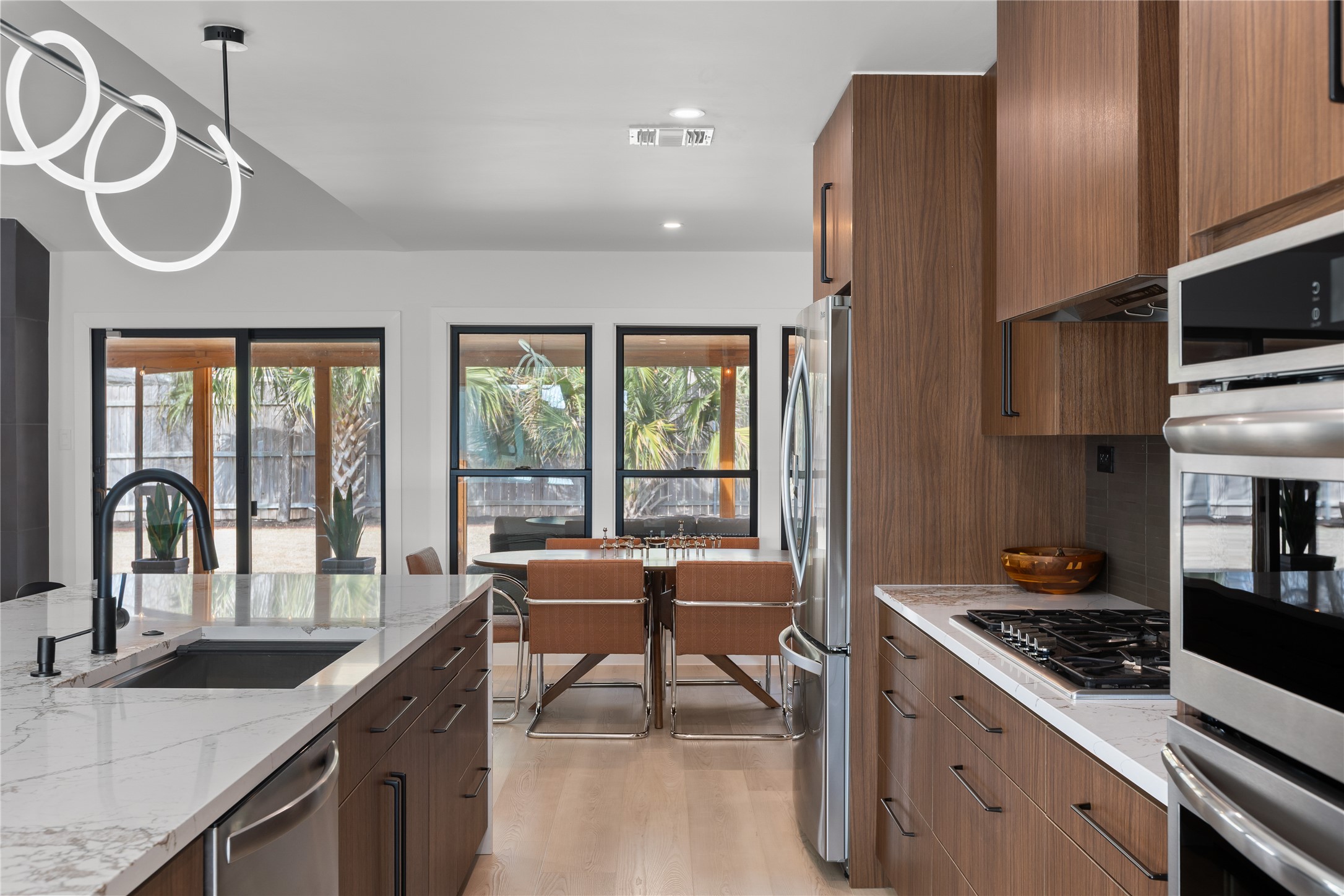 1316 Neans Drive Austin, TX 78758 - Photo 10 of 40