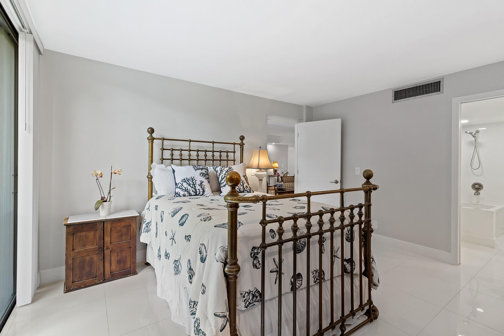 501 Southwest 11th Place, Unit 206 Boca Raton, FL 33432 - Photo 11 of 25 IMG_0633