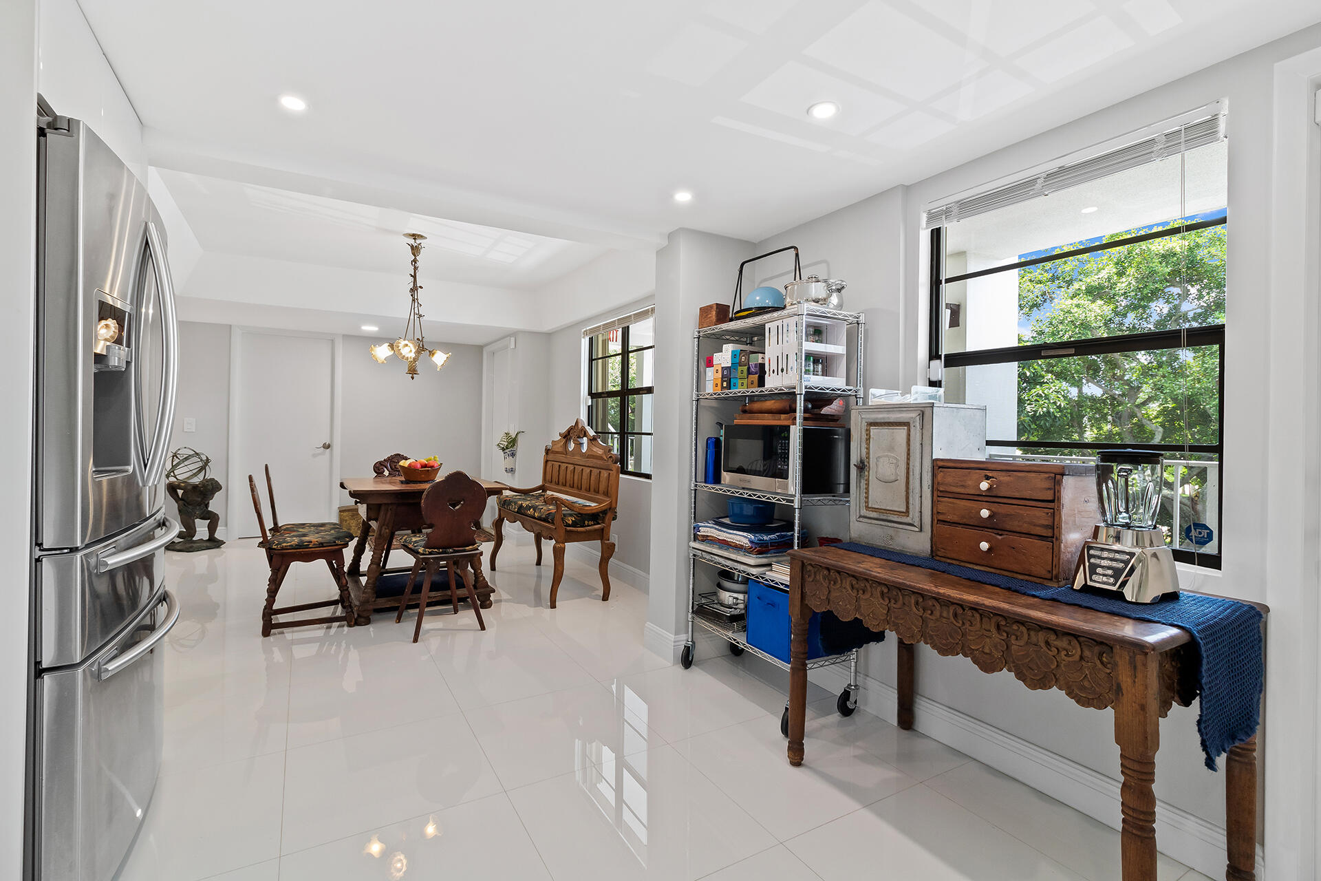 501 Southwest 11th Place, Unit 206 Boca Raton, FL 33432 - Photo 4 of 25 IMG_0588