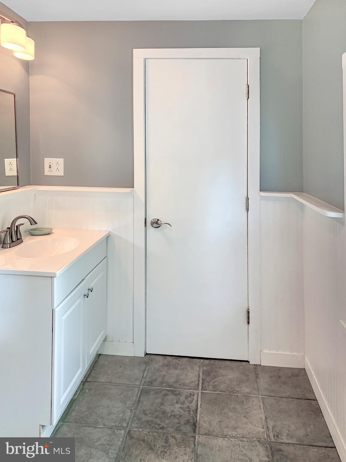 26919 Siloam Road Salisbury, MD 21801 - Photo 12 of 29 Remodeled Full Bathroom