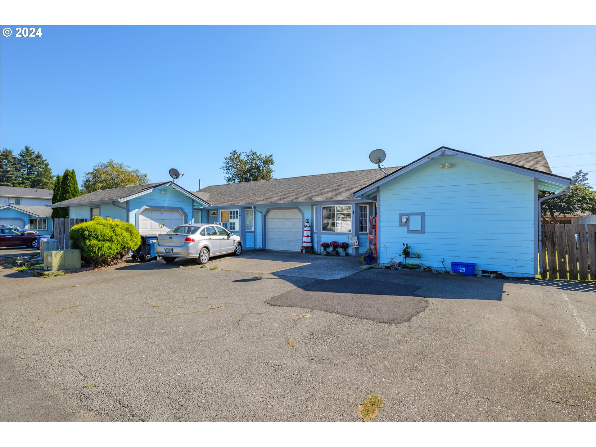 716 Pioneer Road Brookings, OR 97415 - Photo 2 of 48