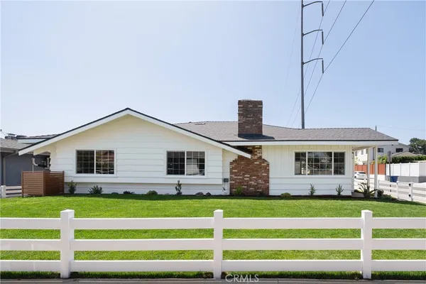 $1,385,000 | 5034 West 140th Street, Hawthorne, CA 90250