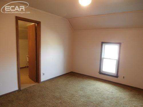 4728 Newburg Road Bancroft, MI 48414 - Photo 16 of 28 21237740-15.JPG