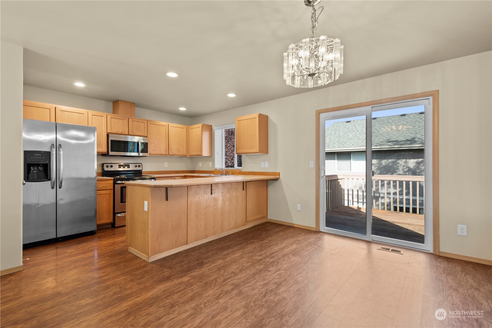 17183 Mountain View Road Southeast Monroe, WA 98272 - Photo 10 of 30 Gallery Image 10