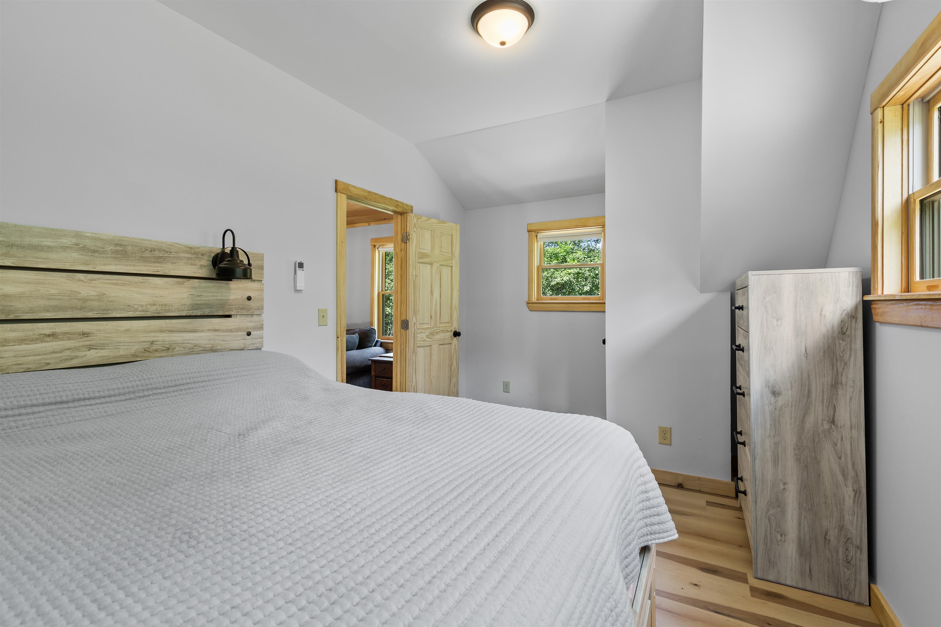 1662 Latham Road Thetford, VT 05043 - Photo 26 of 60