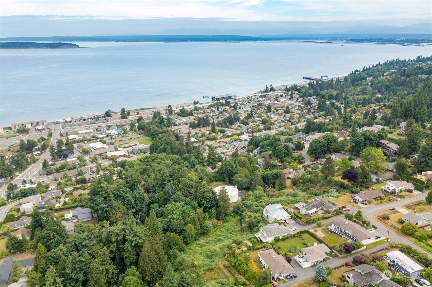 827 Goat Trail Loop Road Mukilteo, WA 98275 - Photo 31 of 37 Gallery Image 31