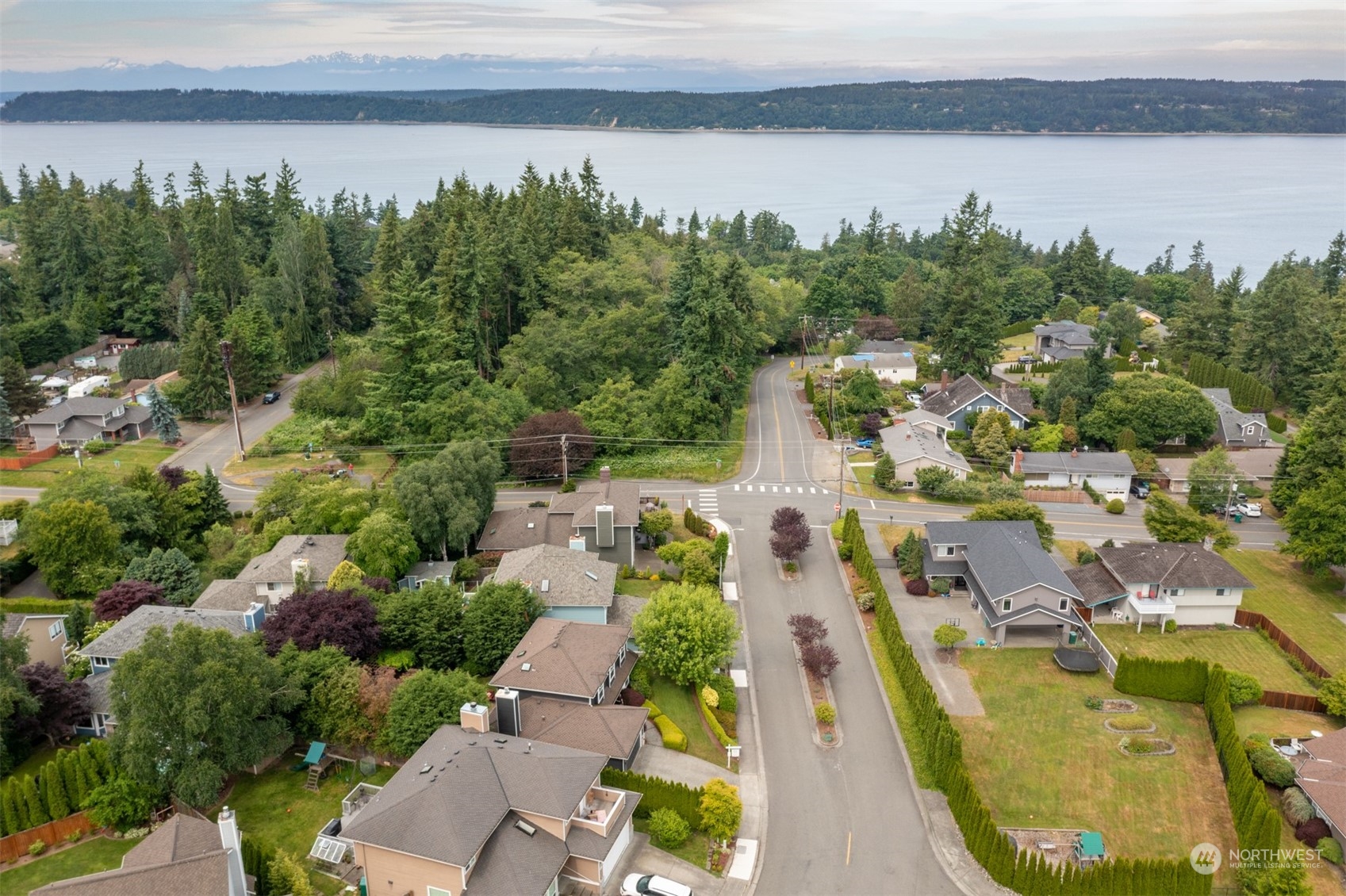 827 Goat Trail Loop Road Mukilteo, WA 98275 - Photo 33 of 37 Gallery Image 33