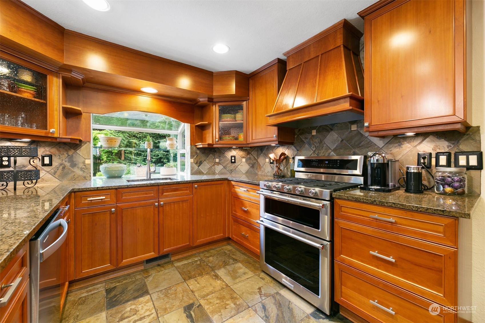 827 Goat Trail Loop Road Mukilteo, WA 98275 - Photo 7 of 37 Gallery Image 7