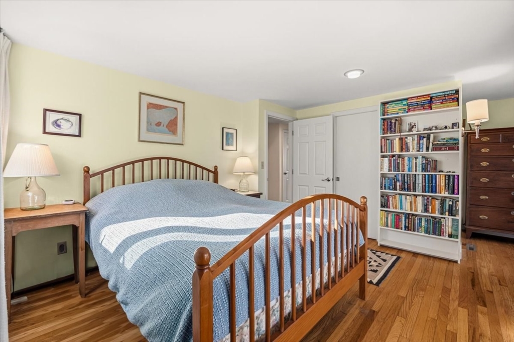 28 Lawrence Farm Road Falmouth, MA 02543 - Photo 10 of 24 Gallery Image 10