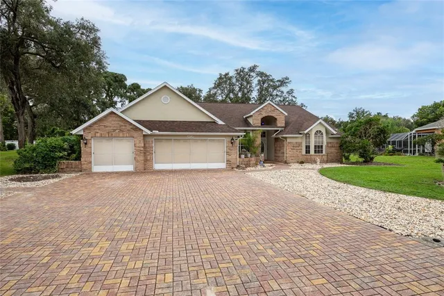 $400,000 | 18739 Bascomb Lane, Hudson, FL 34667