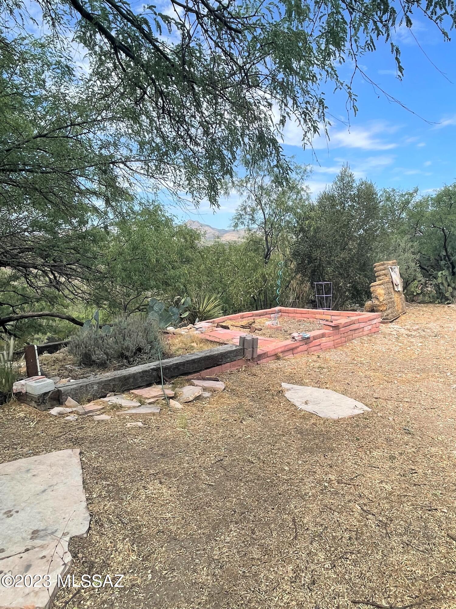 1042 Lucia Court Rio Rico, AZ 85648 - Photo 14 of 39