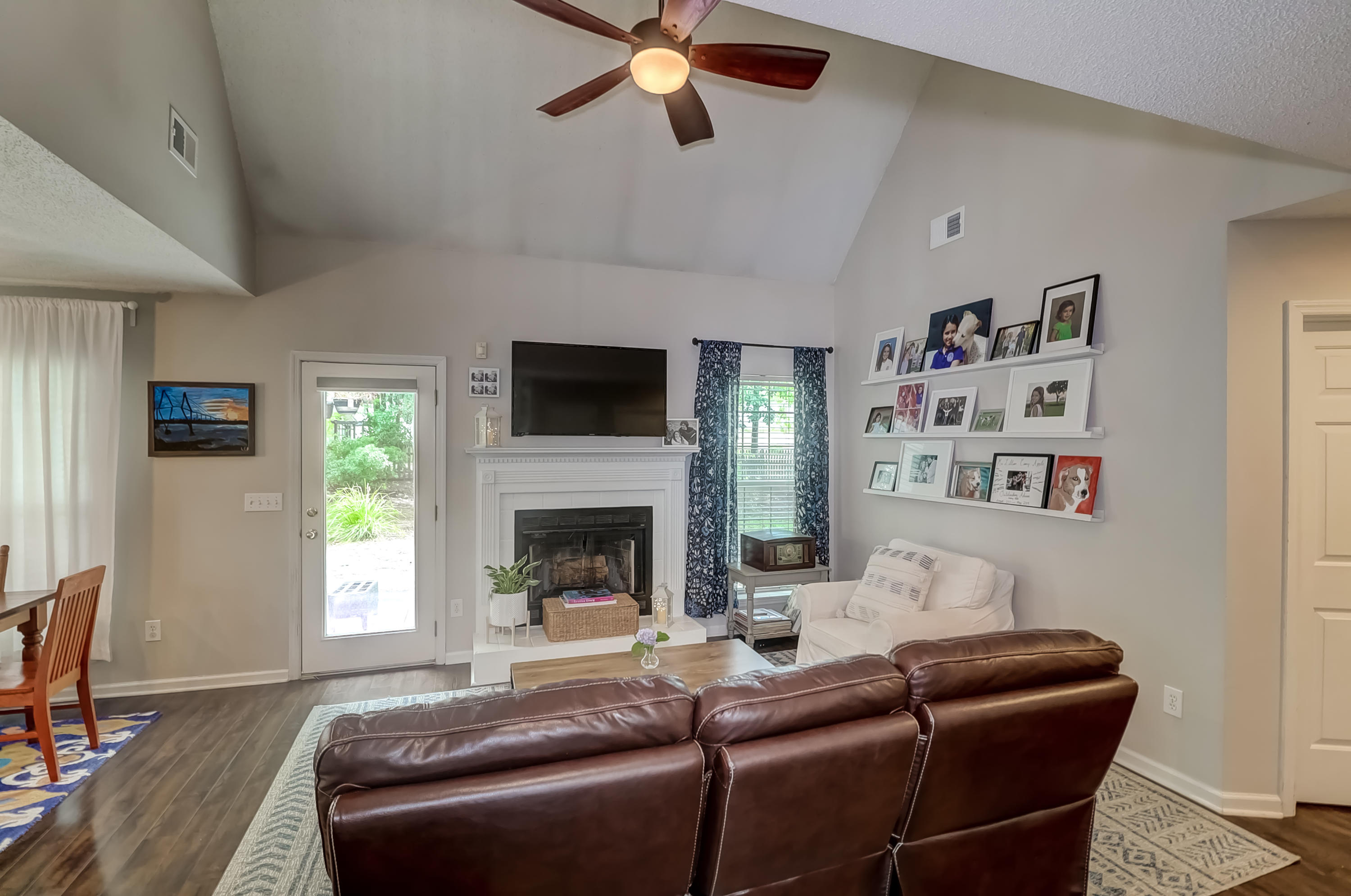 1303 Gilead Road Mount Pleasant, SC 29466 - Photo 3 of 28 Living Room