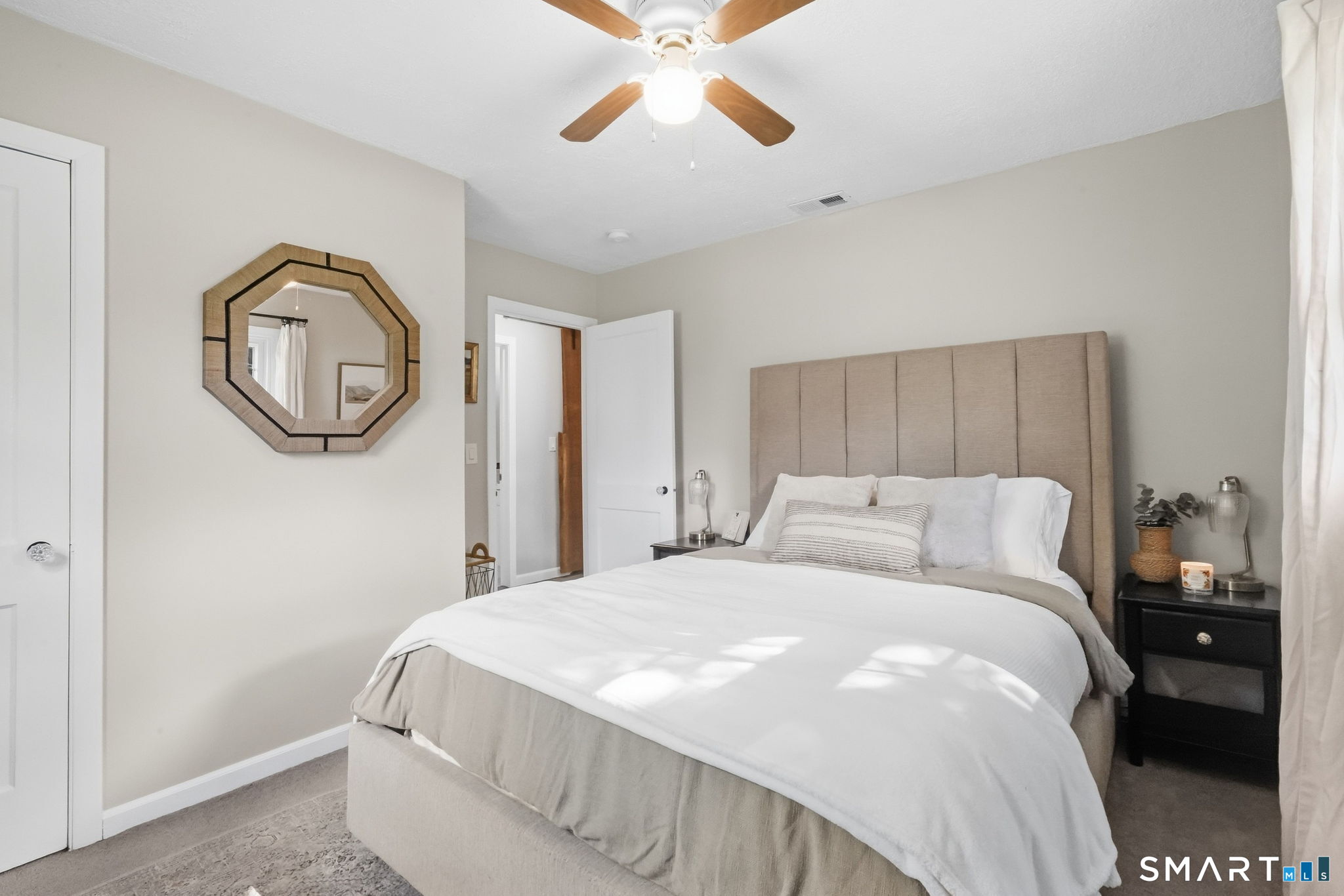 190 Old County Road Windsor Locks, CT 06096 - Photo 20 of 38 Gallery Image 20