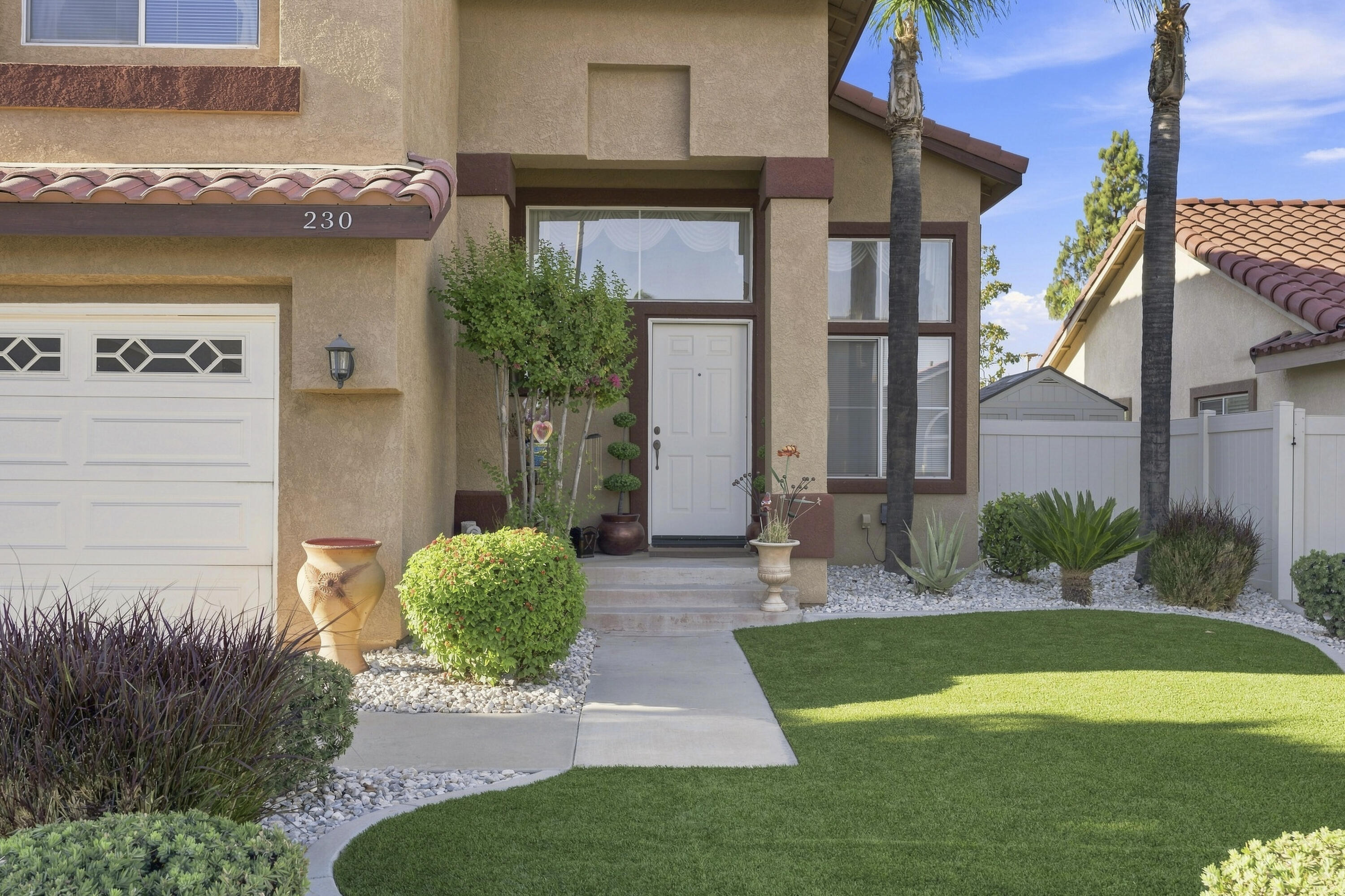 230 Fox Mills Lane Riverside, CA 92506 - Photo 3 of 25 DSC05115