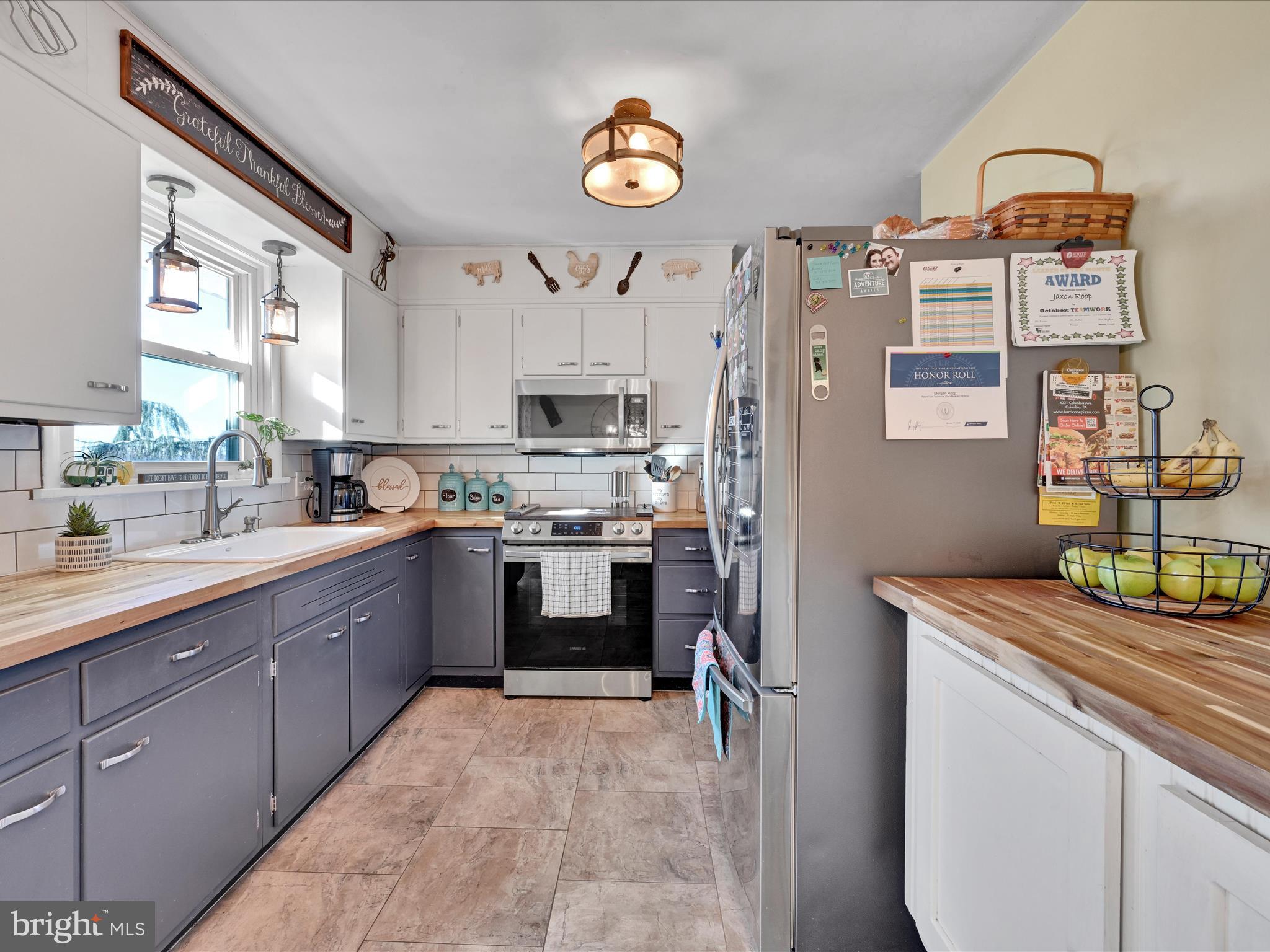 2296 Franklin Road Columbia, PA 17512 - Photo 8 of 27 Kitchen