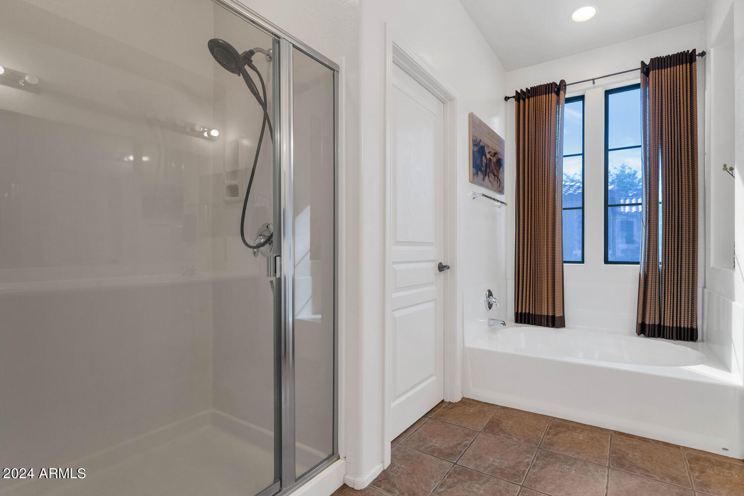 2303 West Jake Haven Phoenix, AZ 85085 - Photo 13 of 25 2303 W Jake Haven-large-013-019-2303 W J