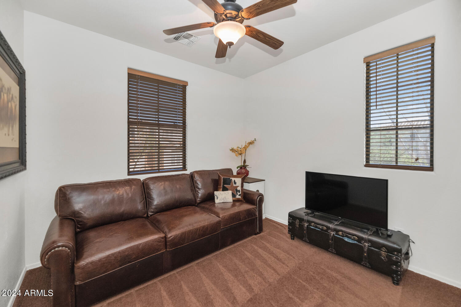 2303 West Jake Haven Phoenix, AZ 85085 - Photo 14 of 25 2303 W Jake Haven-large-014-013-2303 W J