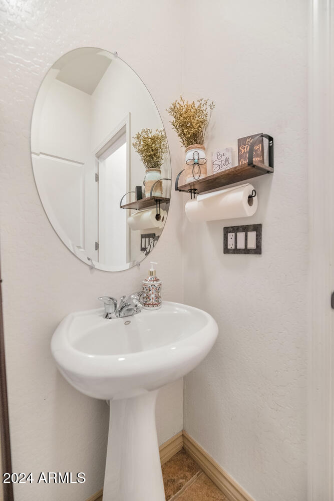 2303 West Jake Haven Phoenix, AZ 85085 - Photo 19 of 25 2303 W Jake Haven-large-019-012-2303 W J