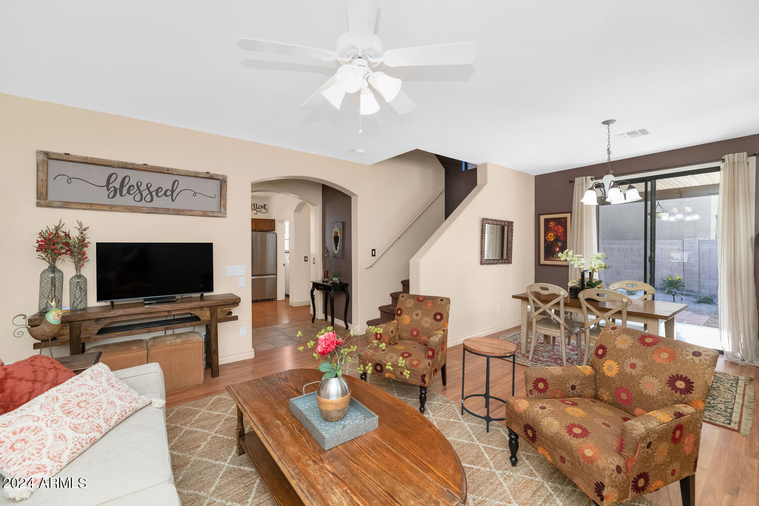 2303 West Jake Haven Phoenix, AZ 85085 - Photo 4 of 25 2303 W Jake Haven-large-004-011-2303 W J