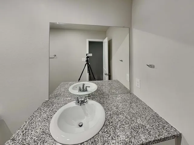 $1,299 | 7302 Alcazar Gate, San Antonio, TX 78244