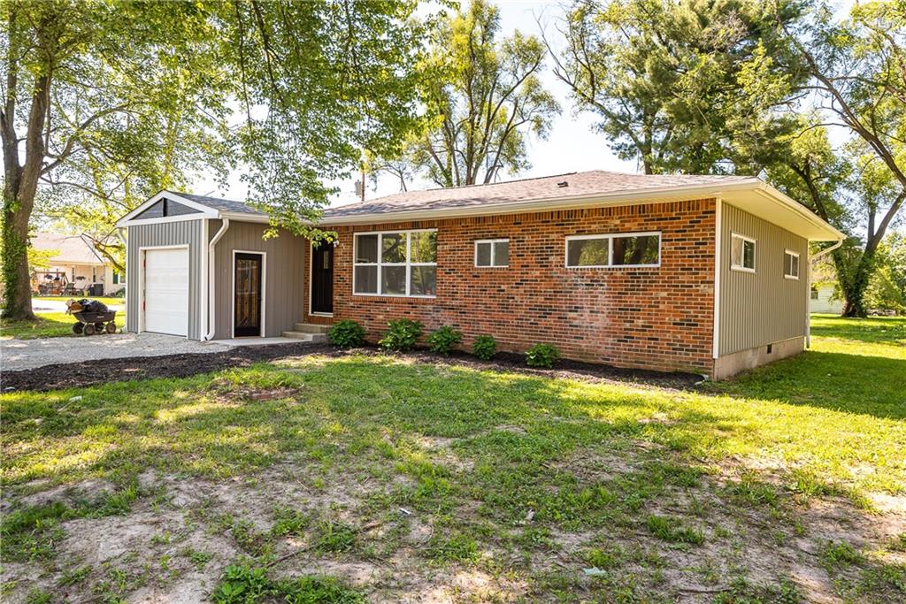465 Rural Street Austin, IN 47102 - Photo 1 of 21 Gallery Image 1