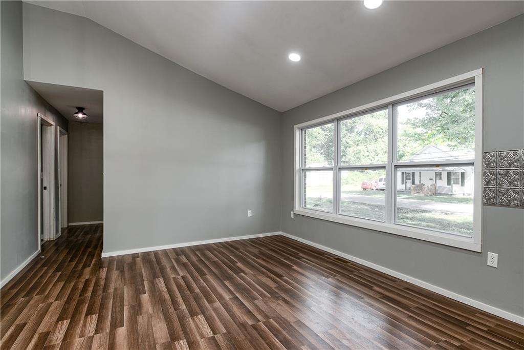 465 Rural Street Austin, IN 47102 - Photo 4 of 21 Gallery Image 4