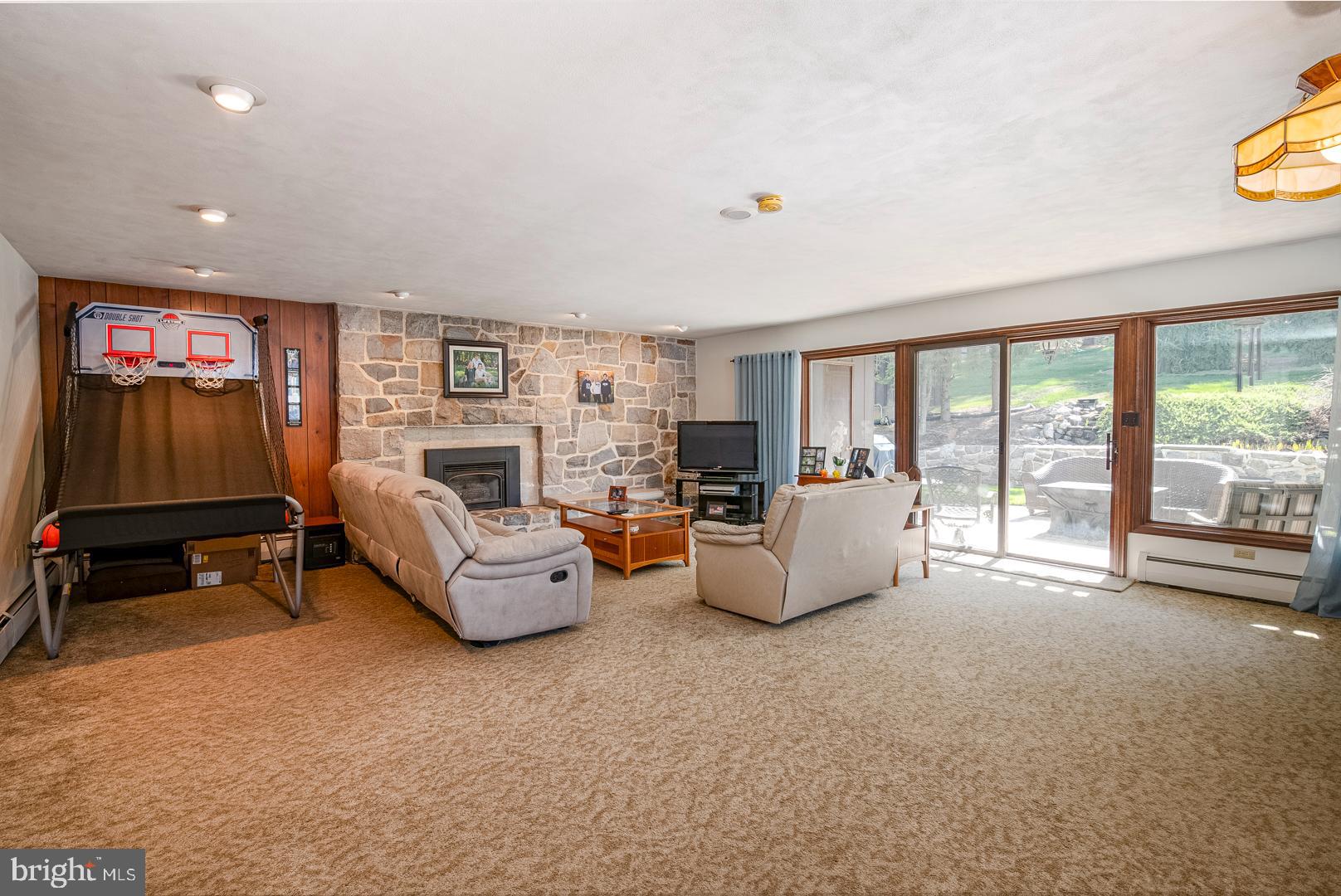 2867 Pricetown Road Temple, PA 19560 - Photo 11 of 35