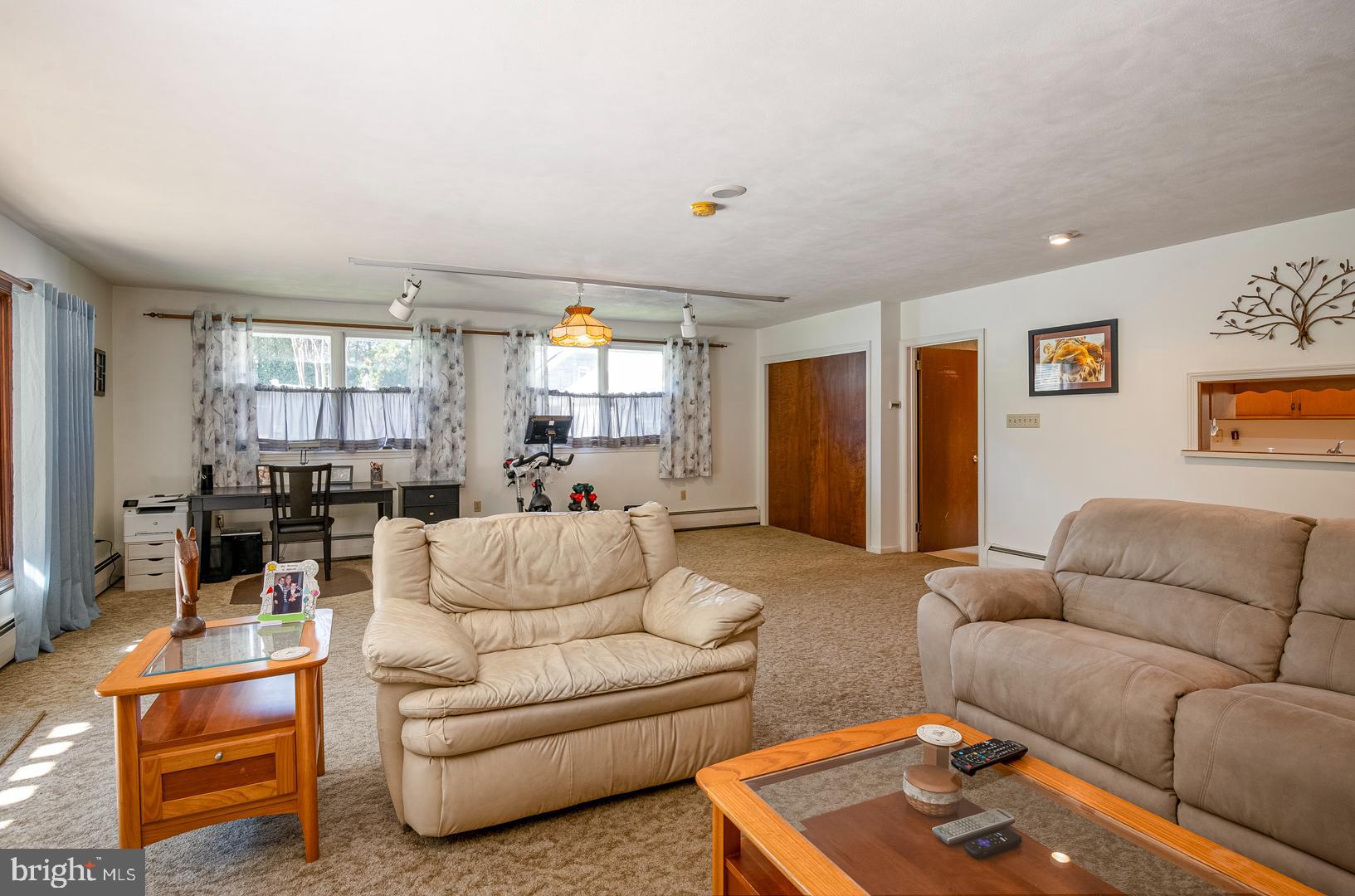 2867 Pricetown Road Temple, PA 19560 - Photo 15 of 35